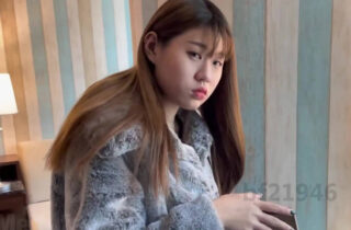 Hook up with a newly married wife who is still very awkward in bed – Nanju madou sex