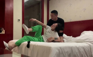 Young lady in green pants – Teddy madou sex