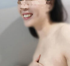 I got up early, pulled up my pants, had sex with my sister, and hurried to work. madou sex