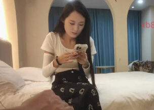 Date a 19-year-old slim girl-Li Bai madou sex