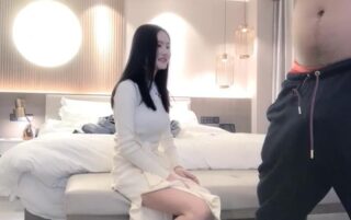 Xiao Bao Seeks Flowers 12-24: The Goddess in White madou sex