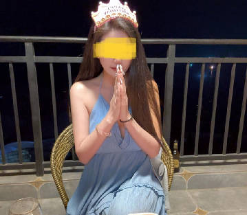 A stunning married woman's birthday date was perfect for a date with cola and popping candy – she was absolutely blown away!