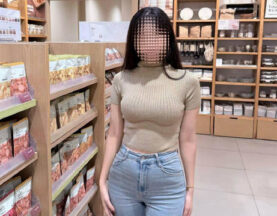 Anal plug inserted into my cousin’s anus, she knelt and licked my penis until she cried “Daddy!” madou sex