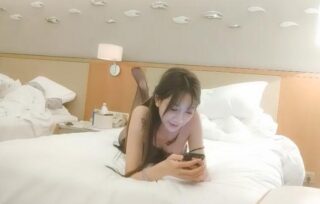 Li Xunhuan, the Third Scholar, November 19 – Hot Dance Show in Black Stockings madou sex