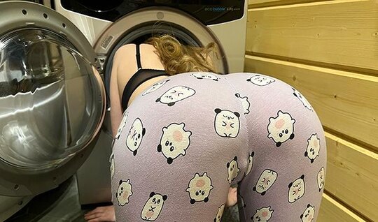 A Big-Ass Russian Chick Loves To Get Fucked Doggy Style.