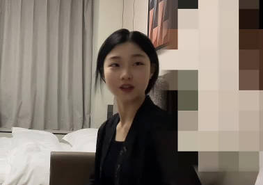 I met up with a beautiful girl from Shanghai today – Cheng Kun.