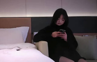 I met up with a girl who just turned eighteen and started working in the sex industry today – Lao Deng madou sex