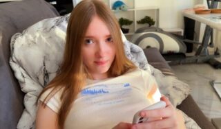 A young bitch took a dick by the cheek and gave a cool blowjob