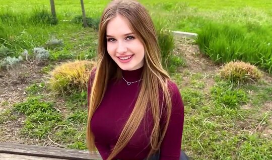 The pick-up artist lured a Russian girl with big tits to his place