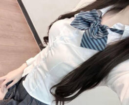 The company went bankrupt, and he became extremely unstable, so he threatened his daughter by saying he was going to jump off a building. madou sex