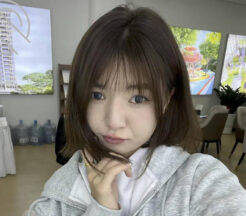 The hotel’s new, super young, blond guy was initially quite pretentious, but then a little wetness appeared. madou sex