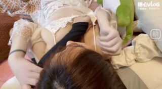 Top-tier mature woman seeking sexual intercourse with male masseur forcibly penetrating her cunt – Lin Wanwan madou sex