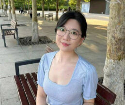 What’s it like to have an older sister who’s a manager at Ping An Puhui, and she’s seducing me in a miniskirt? madou sex