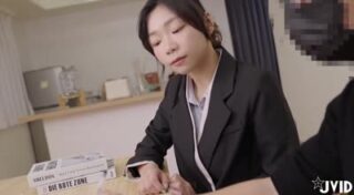 A busty private tutor, Beer, is willing to sell her body to keep her job; this taboo topic challenges the bottom line of human morality. madou sex