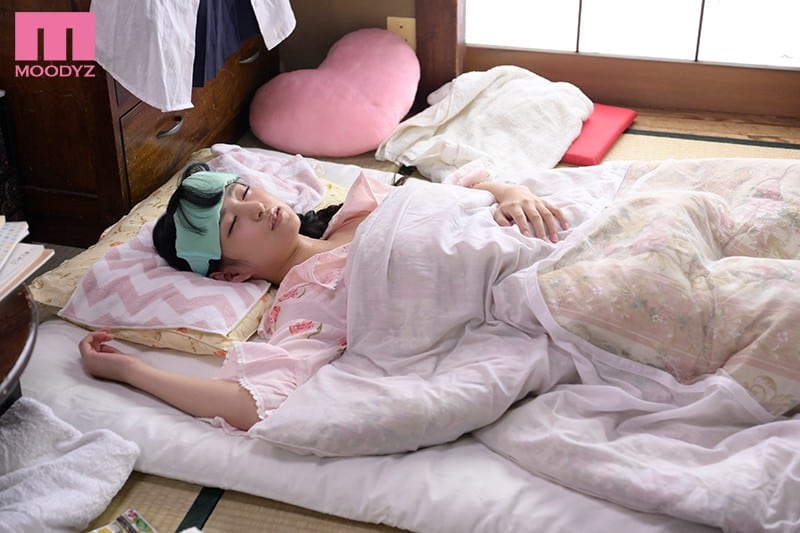 Uncensored MIAA-200 I Still Remember The Summer I Went Home After 20 Years