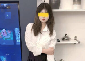 Paying a hefty sum to hire an 18-year-old busty billiards assistant coach whose ample curves outshine all the younger, less athletic players. madou sex