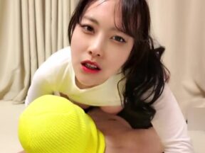 Korean slut wearing tight black stockings was forcibly pulled down and ejaculated inside her – yoon madou sex