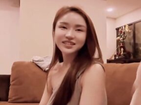Banana Show xjx705 Thai young girl tricked into going to a hotel room for oral sex and vaginal penetration madou sex