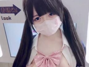 The unexpected contrast between approaching a cute girl on the street and her behavior – White Tiger Cat madou sex