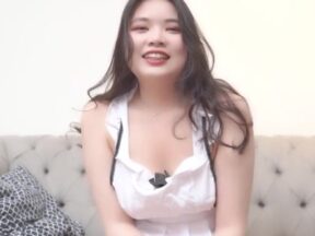 The AV audition process for the busty young woman involved using toys and a penis to make sounds and be tested. madou sex