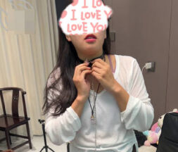 I put a custom collar on my sister and used her as a dog for two months, and she was exhausted from it. madou sex