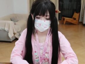 Living with my cousin, I actively seduced her late at night – Cute Home Card madou sex