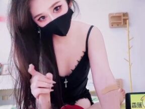 Banana Show xjx824 Black Stockings Little Slut Hooks Up with Handsome Guy at Hotel and Gets Hard-Hit by a Big Dick madou sex